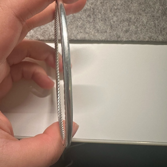 David Yurman Sterling Silver Classics Cable Bangle Bracelet - Picture 12 of 14